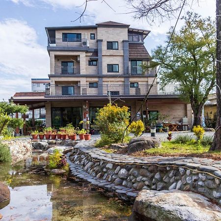 Post-Mountain View Apartment Донгшан Екстериор снимка